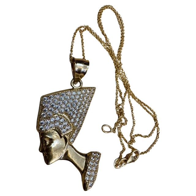 Vintage 1 Ct Diamond Face Pendant with hat 14 Karat Yellow Gold + Chain For Sale - Image 15 of 18