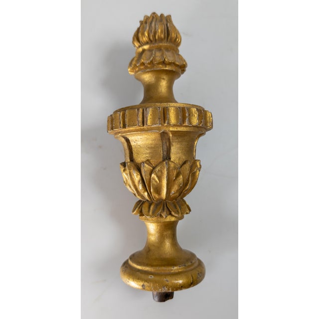 19th Century Carved Giltwood Flaming Urn Finial in Georgian or Federal Style For Sale In New York - Image 6 of 10
