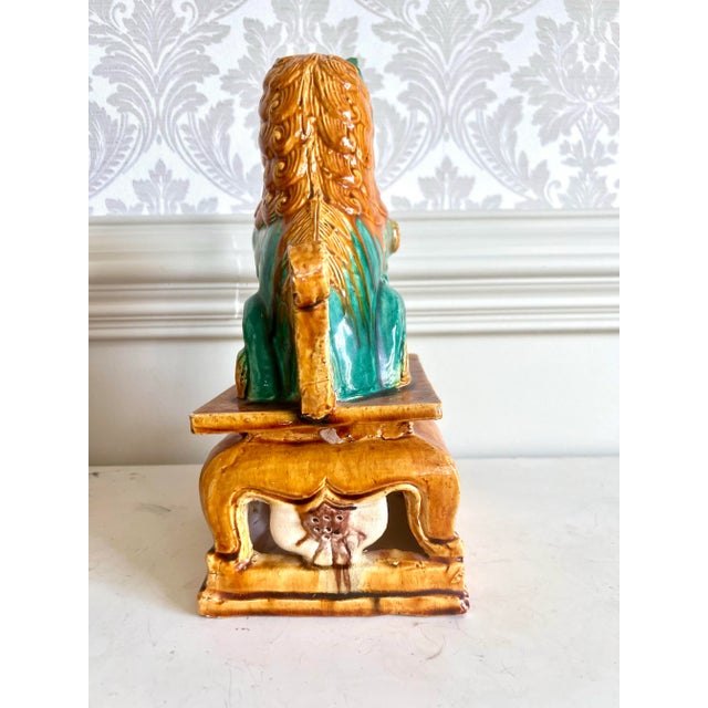 Vintage Green & Amber Ceramic Foo Dog Pair — Made in England For Sale - Image 11 of 11