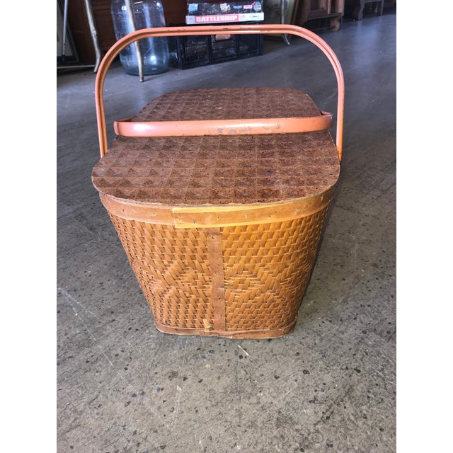 Wood Vintage Woven Diamond Pattern Mid-Century Picnic Basket For Sale - Image 7 of 8