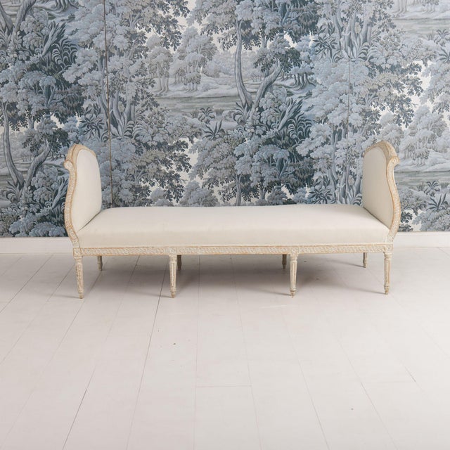 Gustavian (Swedish) 19th C. Swedish Gustavian Period Upholstered Daybed in Original Paint For Sale - Image 3 of 18