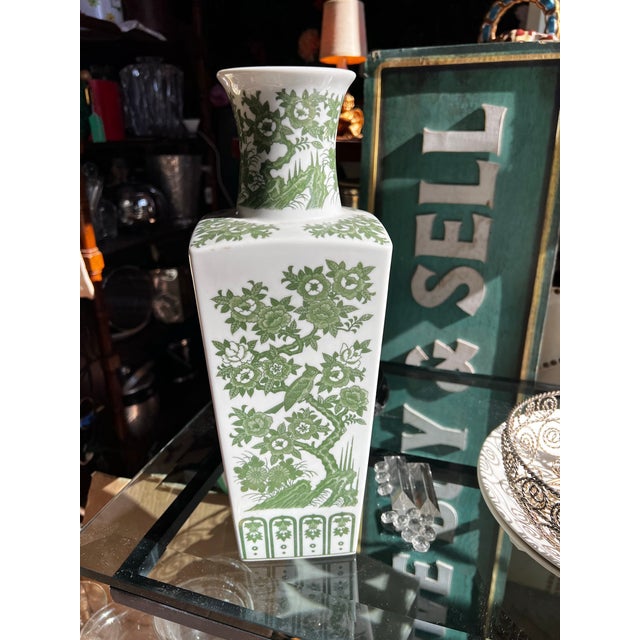 Beautiful Asian vase with bird and cherry blossom tree, height with Stand is 16 inches. Absolutely gorgeous for a table...