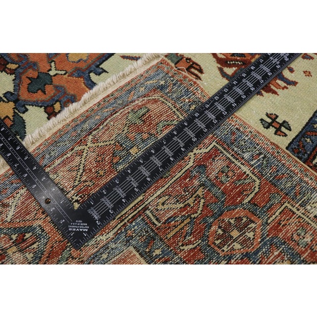 Early 20th Century Antique Persian Serapi Rug - 04'07 X 05'09 For Sale - Image 5 of 9