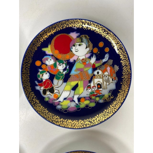 1980s Set of 4 Rosenthal Aladin Series Bjorn Wiinblad Collectible Plates For Sale - Image 5 of 11