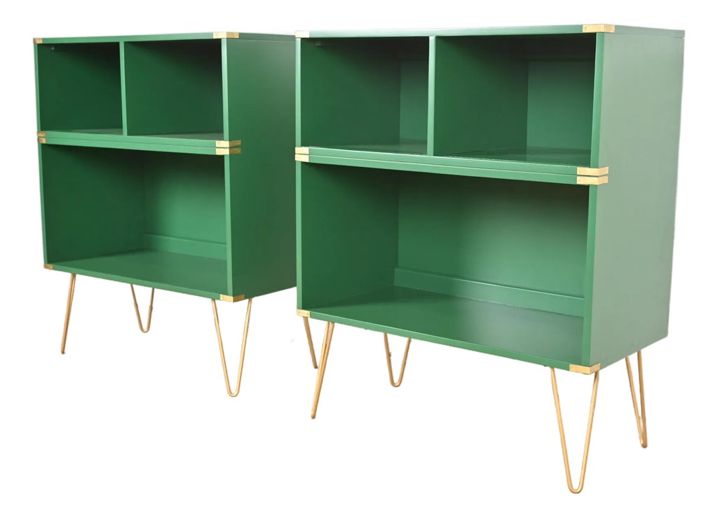 Thomasville Mid-Century Hollywood Regency Campaign Green Lacquered