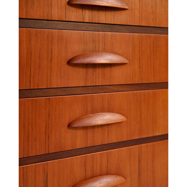 Wood Danish Highboard in Teak and Mahogany, 1950s For Sale - Image 7 of 14