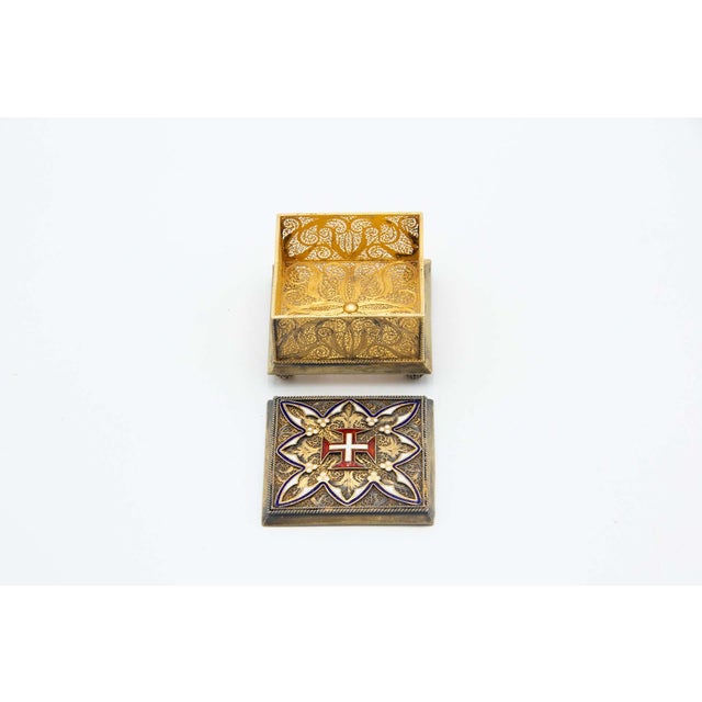 Silver Box in Gold Filigree Mesh For Sale - Image 3 of 4