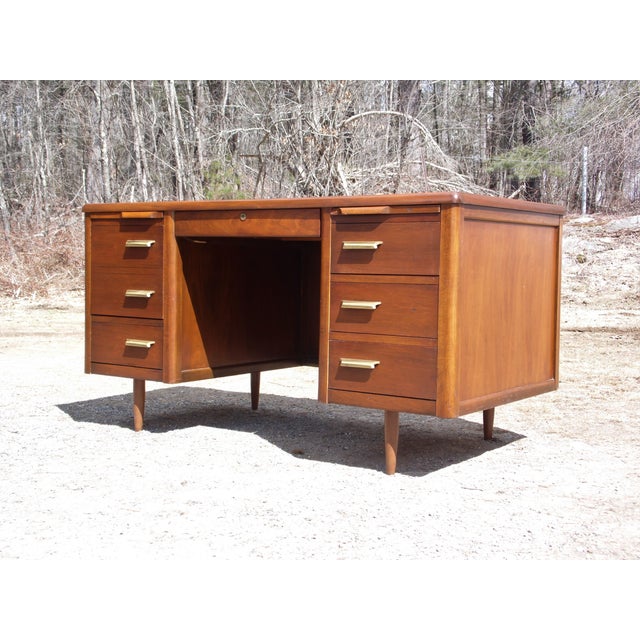Vintage Mid Century Modern Jofco Jasper Executive Office Tanker Desk