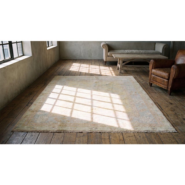 1930s White Cream Floral Antique Indian Cotton Agra Rug 6'4" X 7'10" Handknotted Wool Carpet For Sale - Image 9 of 9