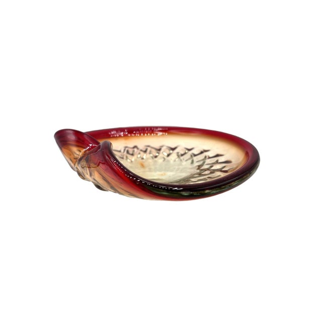 1960s Mid 20th Century Italian Murano Art Glass Folded Edge Bowl W/ Ruby Rim For Sale - Image 5 of 10