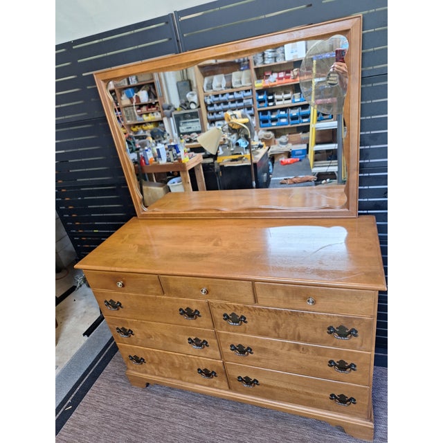 American 1970s Baumritter Ethan Allen Maple 9 Drawer Dresser With Matching Mirror For Sale - Image 3 of 12