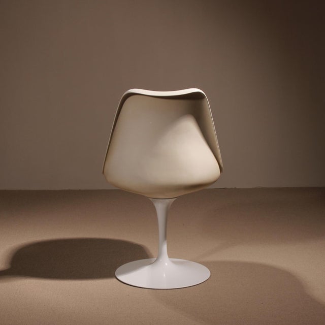 Eero Saarinen 151 Tulip Chairs by Eero Saarinen for Knoll International, USA, 1957, Set of 4 For Sale - Image 4 of 15