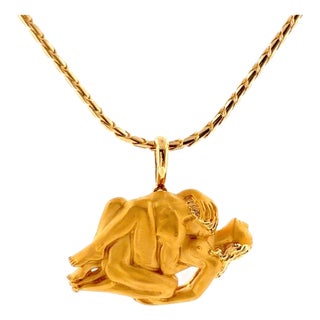 Carrera Y Carrera 18k Gold Intertwined Couple Erotic Pendant Necklace For Sale