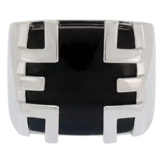 Cartier Le Baiser du Dragon Onyx 18k White Gold Ring Size 52 US 6 For Sale