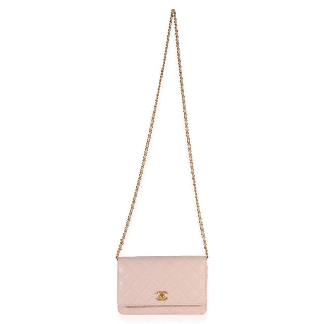 Pink Pink Quilted Lambskin CC Pearl Crush Wallet On Chain For Sale - Image 8 of 9