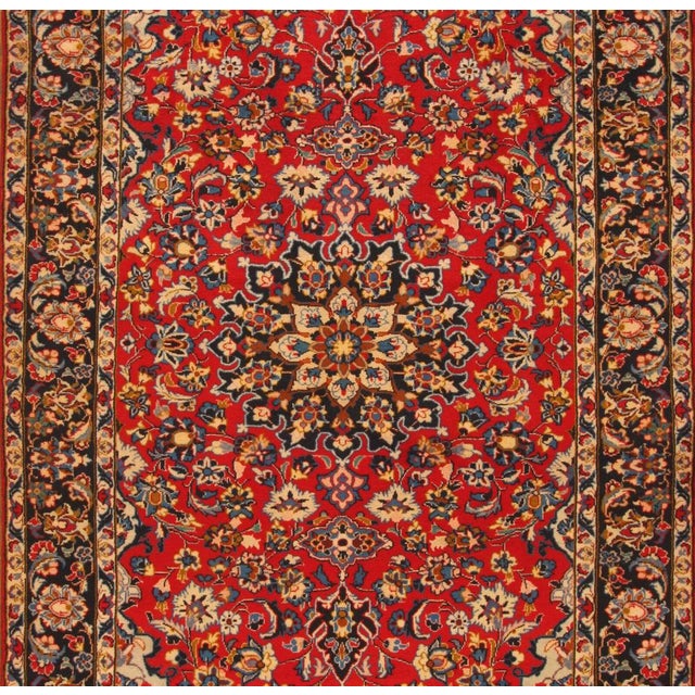 Genuine hand-knotted Middle Eastern rug | Size: 320 cm x 190 cm | Knot density: approx. 160.000 knots/m² | Material: 100%...