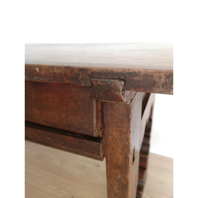 Early 18th Century Antique Spanish Walnut Writing Table, 1700 For Sale - Image 5 of 18