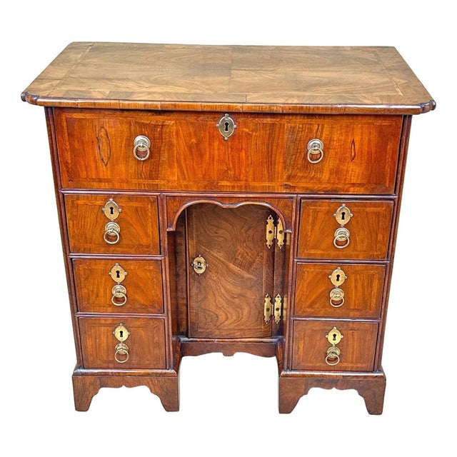 Antique Walnut Kneehole Desk, 1720 For Sale - Image 4 of 14