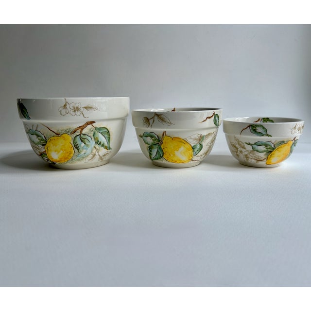 Late 20th Century Set of 3 varied Sized Maxcera Lemon Painted Ceramic Bowls. Serving. Mixing. Salads. Pasta. Soups....
