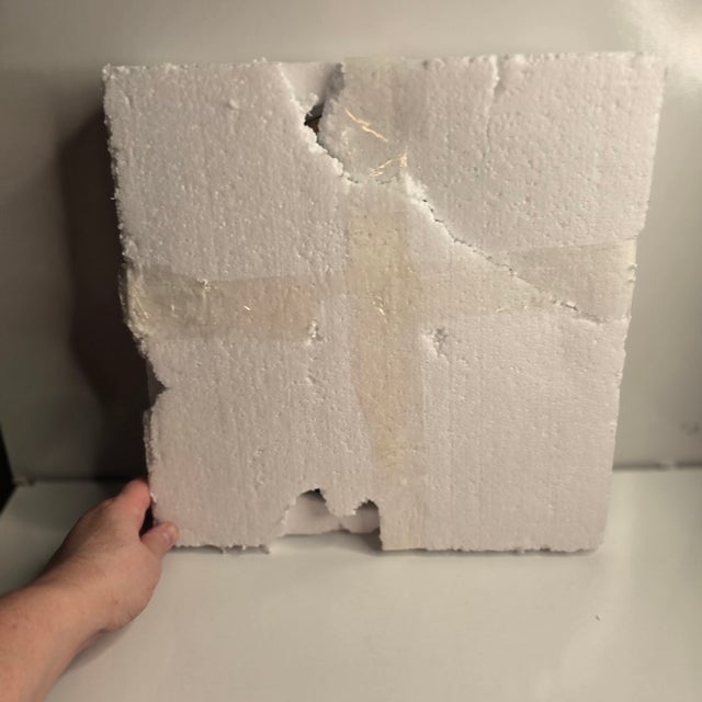 2000 - 2009 Black Cat Hand Blown Glass Plate Lorie Seibert Silvestri by Demdaco 2007 For Sale - Image 5 of 7