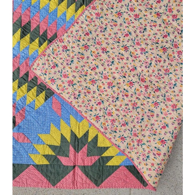 Folk Art 19Thc Eight Point Star Quilt From Pennsylvania For Sale - Image 3 of 9