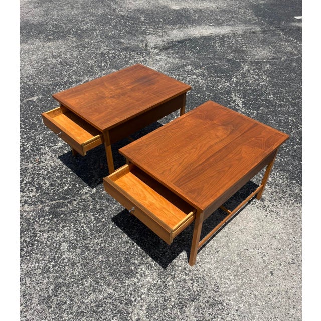 Brown Fully-Refinished Lane Delineator End Tables by Paul McCobb For Sale - Image 8 of 14