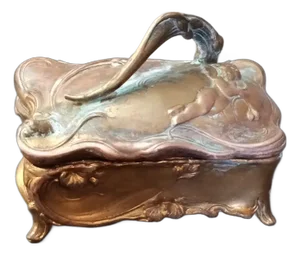 1940s Antique Art Nouveau Cherub Repousse Gilted Jewelry Casket