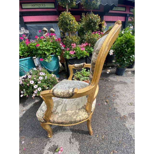 Vintage French Louis XV Style Gold Giltwood Tapestry Arm Chairs- a Pair For Sale - Image 9 of 12