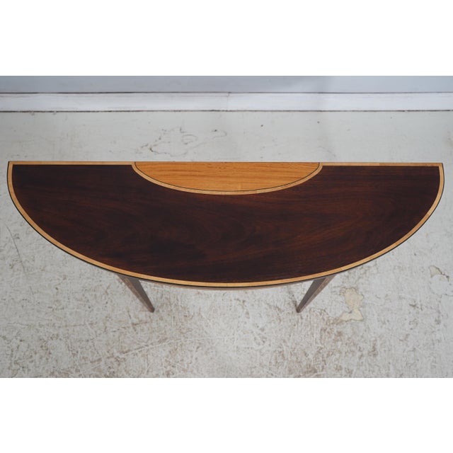 Traditional Stickley Federal Style Inlaid Mahogany Console Table For Sale - Image 3 of 14