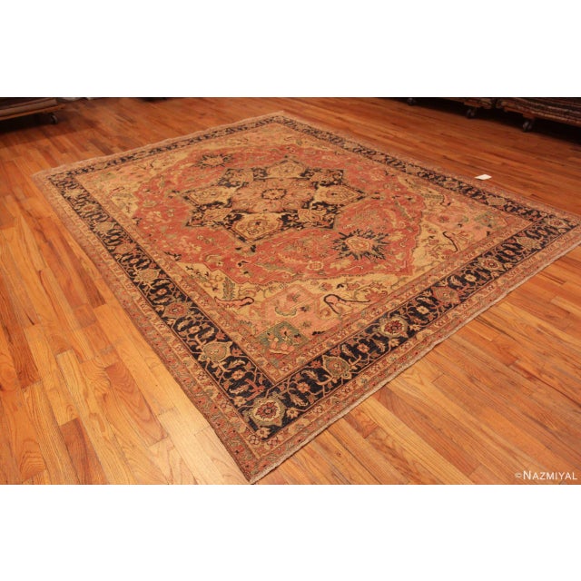 Beautifully Classic Persian Heriz Medallion Design Modern Room Size Area Rug, Country Of Origin: Central Asia, Circa Date:...