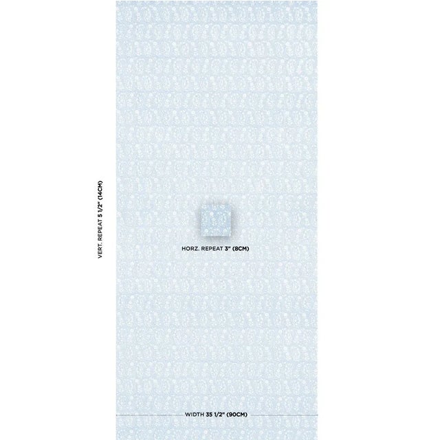 Inspired by traditional Indian paisleys, this soft pattern with foliage and floral details is printed by hand on a silky...