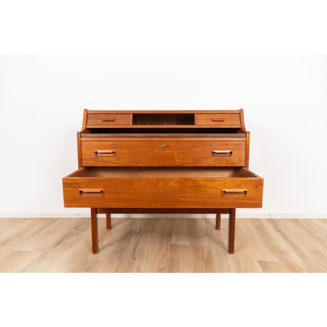 Mid-Century Modern Writing Desk by Arne Wahl Iversen from Vinde Møbelfabrik, 1960s For Sale - Image 3 of 18