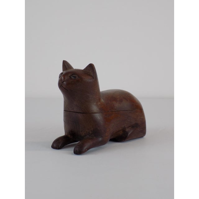 Gatto Box Handmade Carved, France, 1960, in Very Good conditions. Designed 1960 to 1969