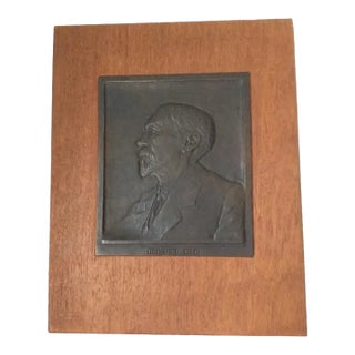 Antique Bronze Sculpture Plaque of Thorstein Bunde Veblen Economist Sociologist For Sale