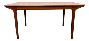 Mid-Century Modern T3 Teak Dining Table from McIntosh, 1960