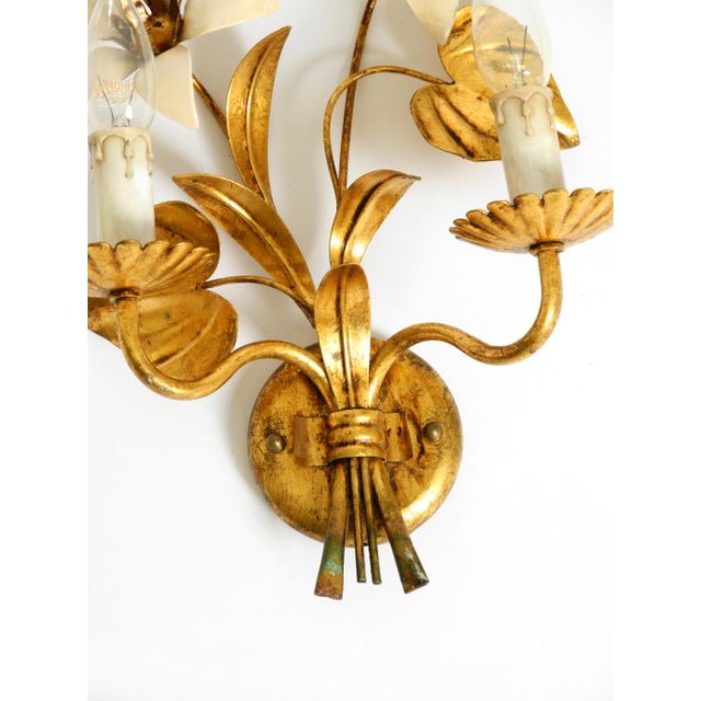 Gold-Plated and Hand-Painted Florentine Wall Lamp with Two Sockets, 1960s For Sale - Image 12 of 18