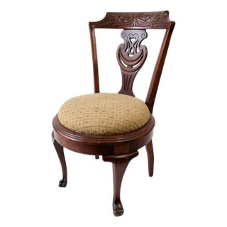 Antique Chippendale-Style Carved Mahogany Side Chair With Pierced Scrollwork Back For Sale
