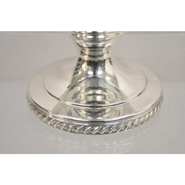 Wm Rogers Silver Plated Twin Handle Trophy Cup Champagne Chiller Ice Bucet For Sale - Image 4 of 10