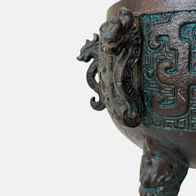 Vintage James Mont Style Chinese Archaic Tripod Ice Bucket With Dragon Handles For Sale - Image 9 of 10