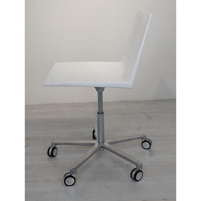 Italian White Swivel Chairs Arper from the Catifa Series For Sale - Image 10 of 18