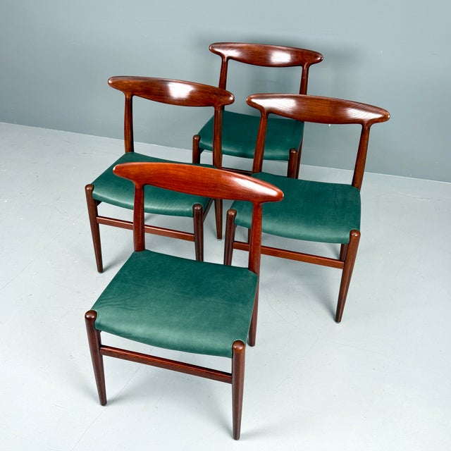 Mid-Century Modern Teak W2 Chairs by Hans J. Wegner for C.M. Madsen, Denmark, 1960s, Set of 4 For Sale - Image 3 of 11