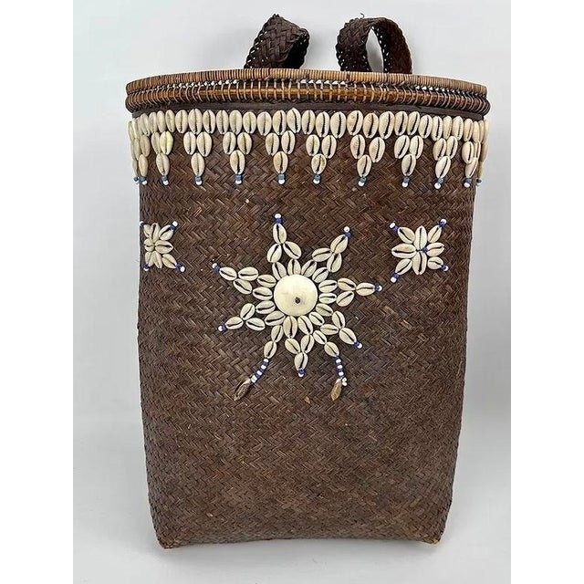Three Vintage Handwoven Rattan and Shell Bags / Baskets For Sale - Image 12 of 14
