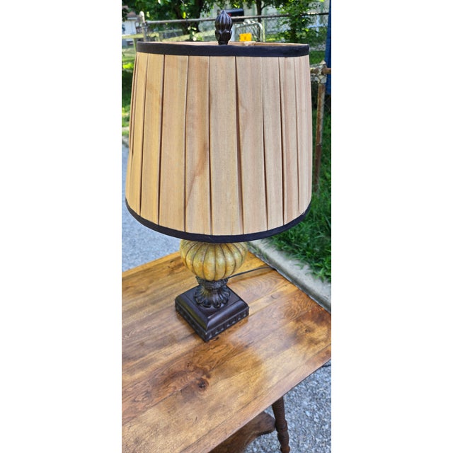 Oxblood Red Vintage Neoclassical Table Lamp With Pleated Linen Shade & Antiqued Bronze Finish For Sale - Image 8 of 12