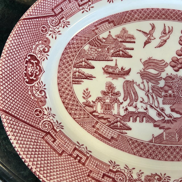 Chinoiserie Late 20th Century Churchill Willow Rosa Pink and White Serving Dish, England For Sale - Image 3 of 8