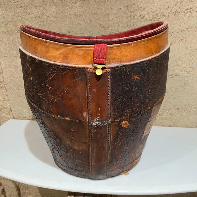Red Distressed Leather Box With Red Silk, American Colonial Style, 1800s For Sale - Image 8 of 13