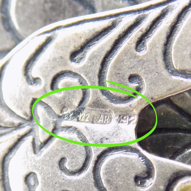 Vintage Italian Handmade Genuine Sterling Silver 925 Solid Small Frame With Flower and Berries Design For Sale - Image 6 of 9