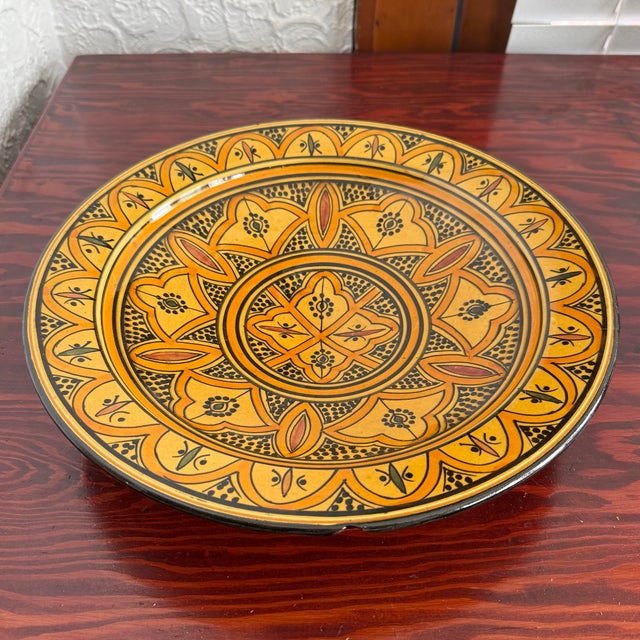 Moroccan Late 20th Century Large Moroccan Hand Painted Shallow Ceramic Bowl For Sale - Image 3 of 9