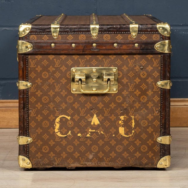1900 - 1909 20th Century Trunk in Monogram Canvas from Louis Vuitton, France, 1900s For Sale - Image 5 of 18