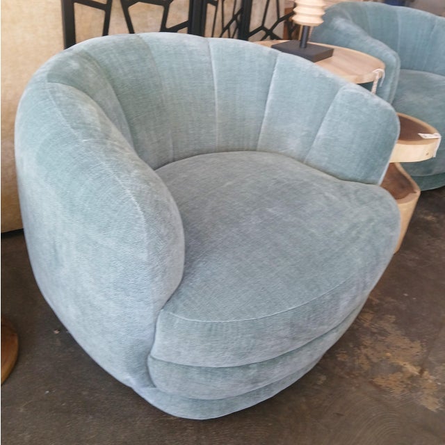 Mid-Century Modern Aron Swivel Lounge Chair For Sale - Image 3 of 6