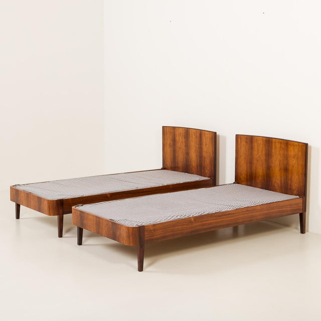 Mid-Century Modern Danish Rosewood Bed Frames, 1960s, Set of 2 For Sale - Image 3 of 11